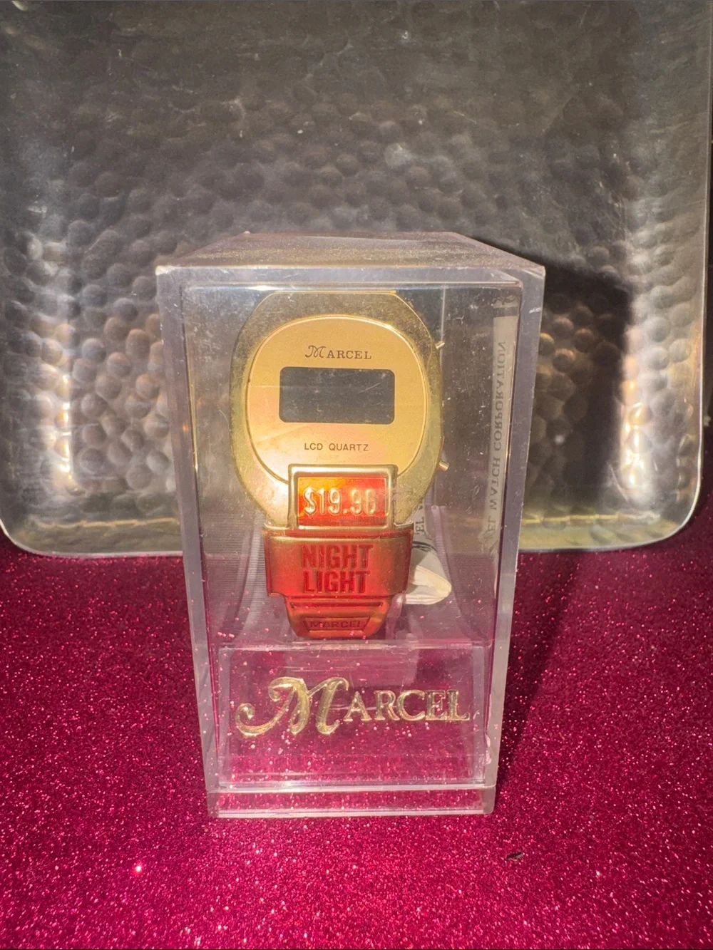 Vintage/retro Marcel Gold Tone LED Night Light Watch
